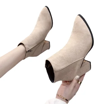 Novo Pontiagudo Dedo do pé Quadrado Calcanhar de Cor Sólida Moda Sapatos femininos resistente ao Desgaste Confortável, Elegante de salto Alto Botas Curtas