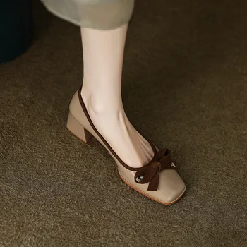 2023 Europeus e Americanos, as Mulheres de Primavera do Quadrado Dirigido Meados de Moda do Salto de Couro Macio Grosso Sapatos de Salto 4398