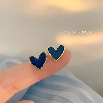 O Coração do amor Azul Acrílico Brincos Simples, Compacto e Bonito Brincos para Mulheres Minimalista Hipoalergênico Super Brincos Pequenos