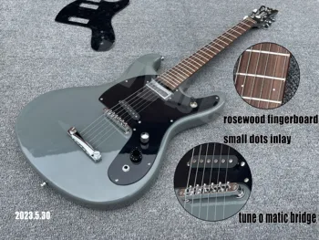 Guitarra Elétrica Cinza Sólido Corpo E Pescoço Cabeça Top Preto Sólido 2 Pickguard Peças Cromadas Rosewood Fingerboard Pequenos Pontos Inla